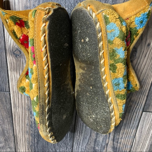 Vintage Moccasins Floral Leather 3D Flower Shoes - Picture 3 of 5